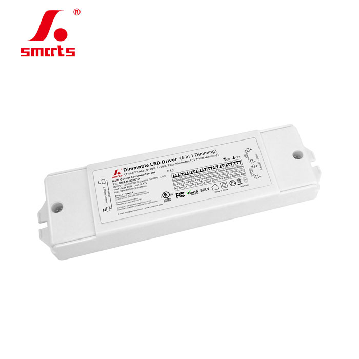 Controlador LED de corriente constante de 10w.